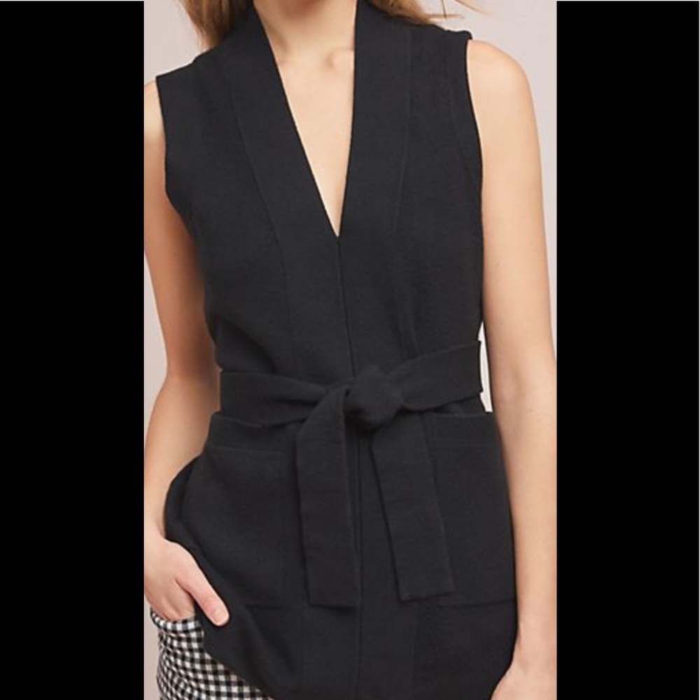 Anthropologie black sweater sleeveless size M